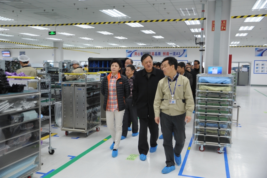 威海诗人观摩美丽高区