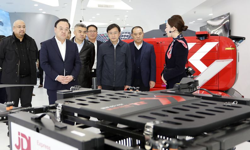 闫剑波率队赴北京开展招商引资活动