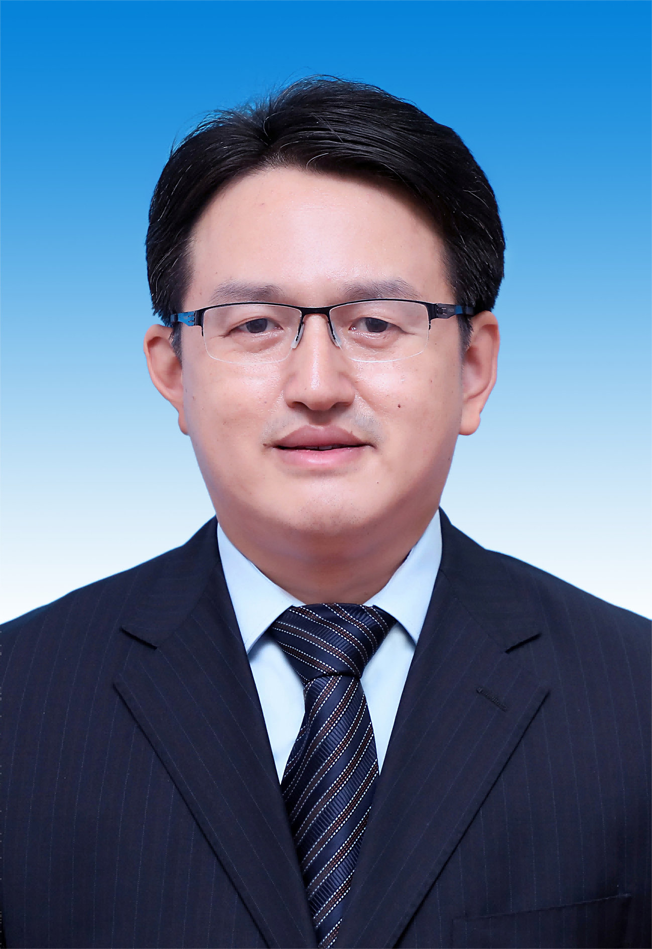 <!--信息标题-->