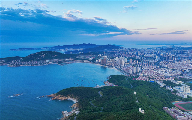 人民网聚焦丨全国人大代表孔凡萍：把“美丽海湾”留给市民和游客