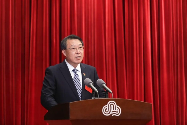 2月7日下午,全市招商引资和项目建设攻坚推进大会召开,市委书记张海波
